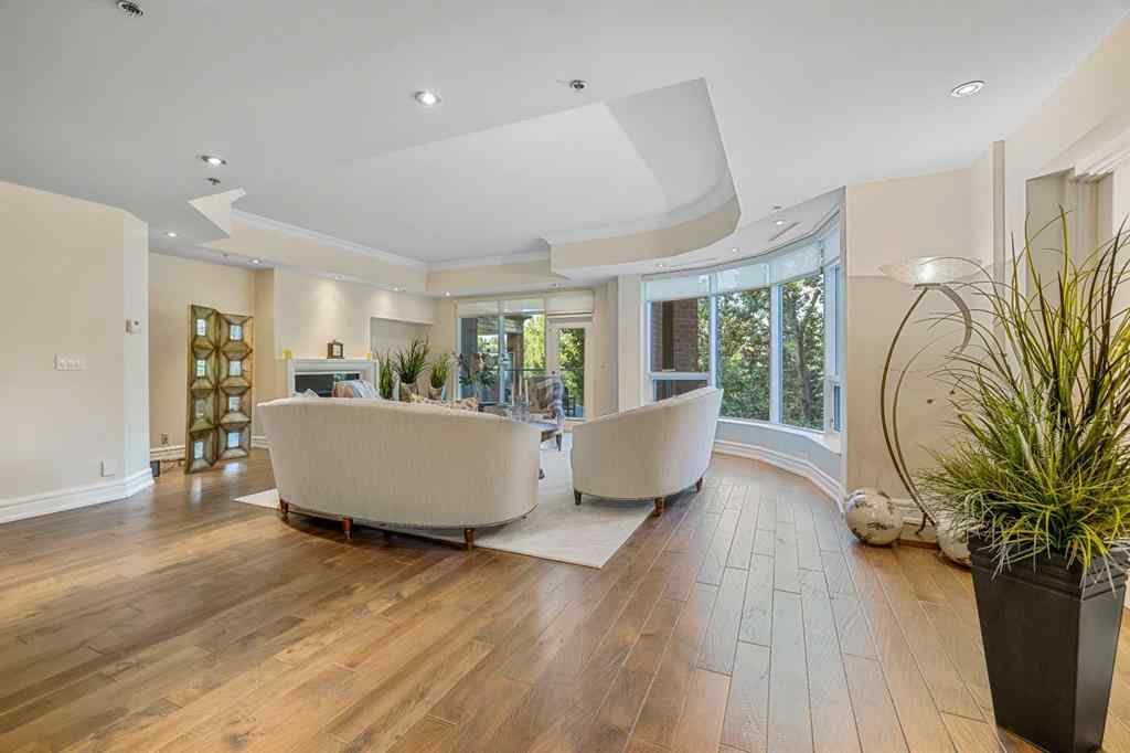 MLS® A2210464 - Unit #305 600 Princeton Way SW in Eau Claire Calgary, Residential