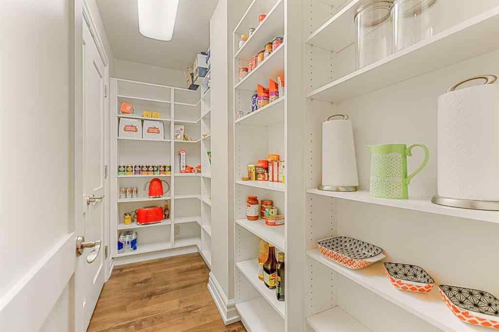MLS® A2210464 - Unit #305 600 Princeton Way SW in Eau Claire Calgary, Residential
