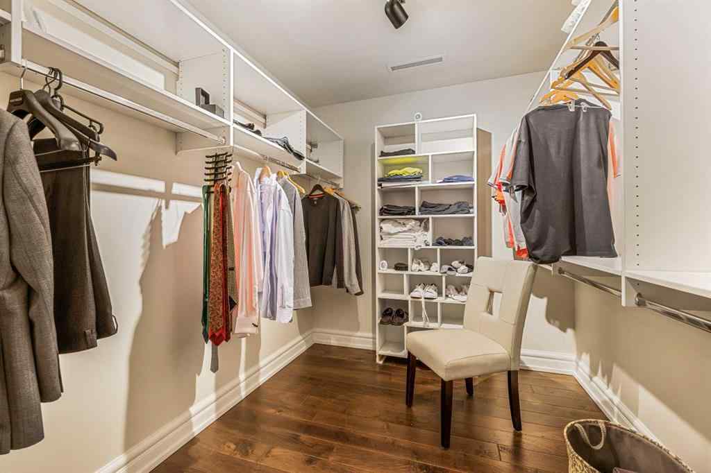 MLS® A2210464 - Unit #305 600 Princeton Way SW in Eau Claire Calgary, Residential