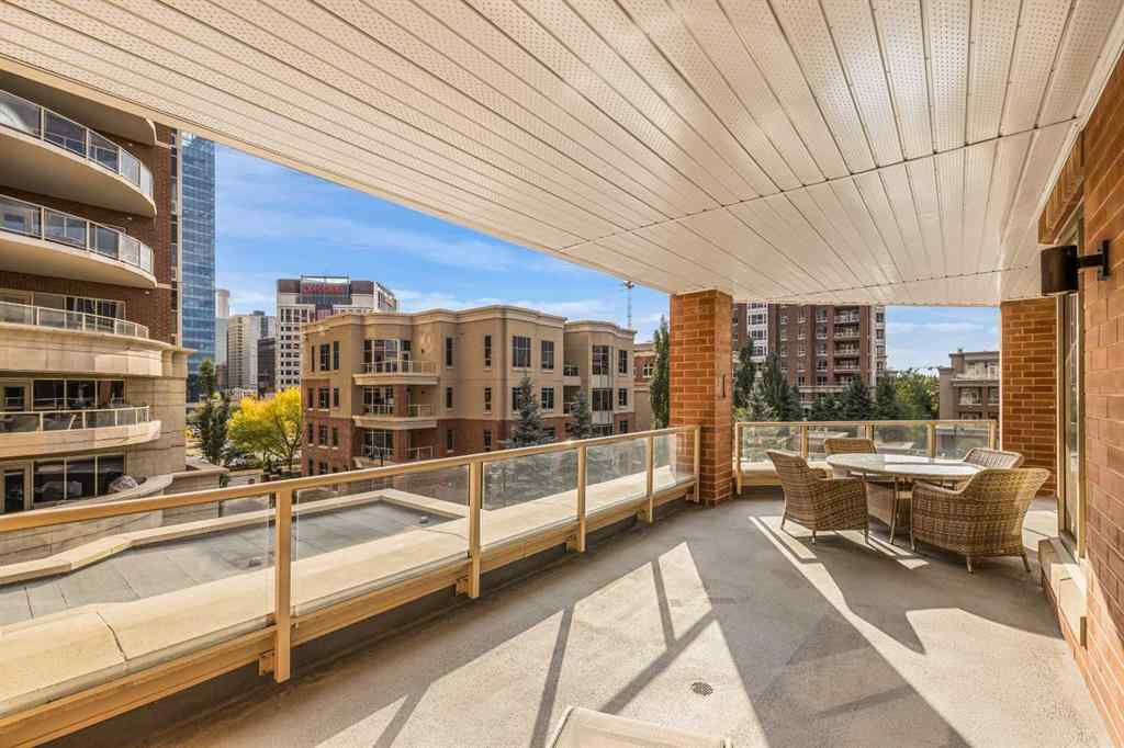 MLS® A2210464 - Unit #305 600 Princeton Way SW in Eau Claire Calgary, Residential