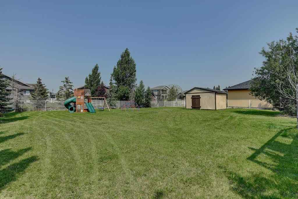 MLS® A2210550 - 7802 Park Lane  in Carriage Lane Estates Rural Grande Prairie No. 1, County of, Residential