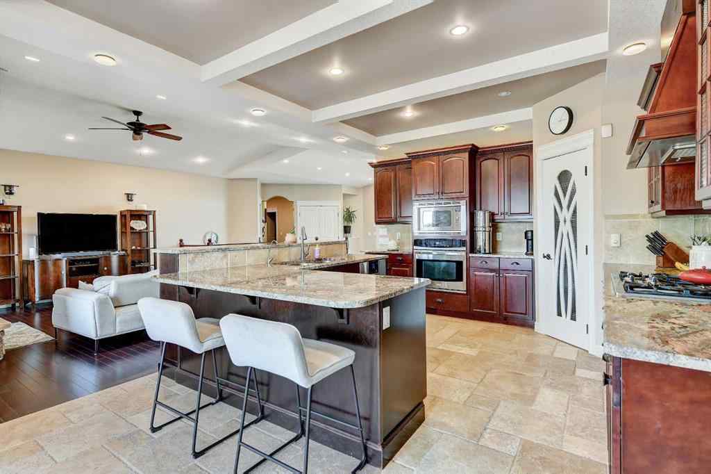 MLS® A2210550 - 7802 Park Lane  in Carriage Lane Estates Rural Grande Prairie No. 1, County of, Residential