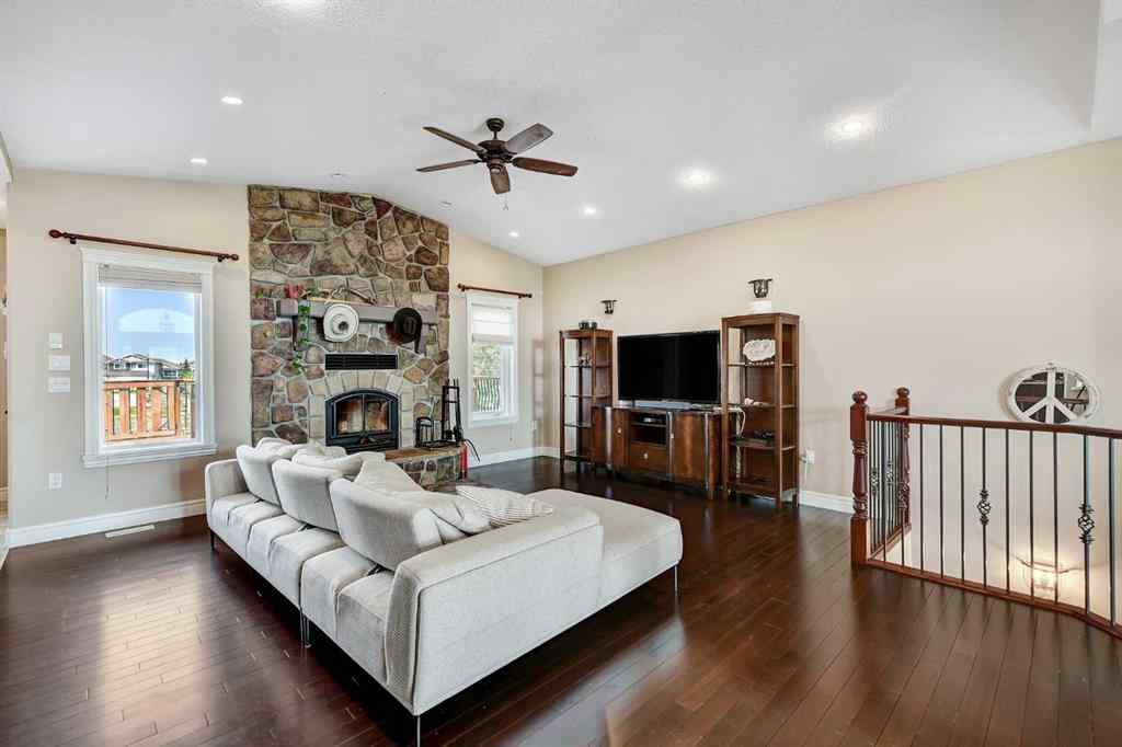 MLS® A2210550 - 7802 Park Lane  in Carriage Lane Estates Rural Grande Prairie No. 1, County of, Residential