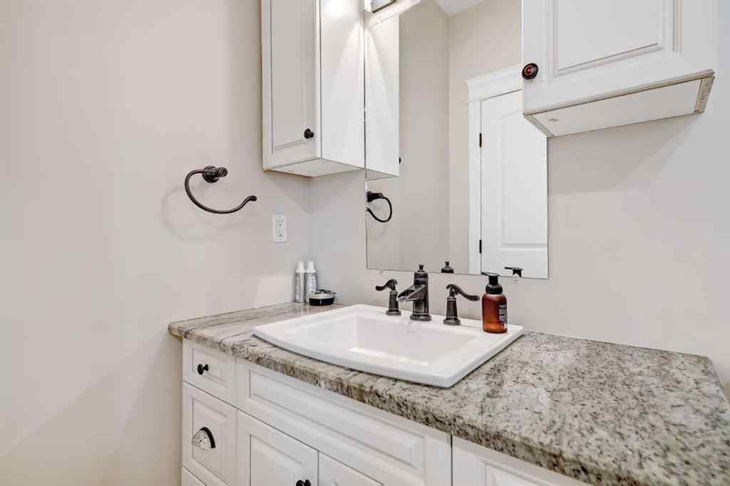 MLS® A2210550 - 7802 Park Lane  in Carriage Lane Estates Rural Grande Prairie No. 1, County of, Residential