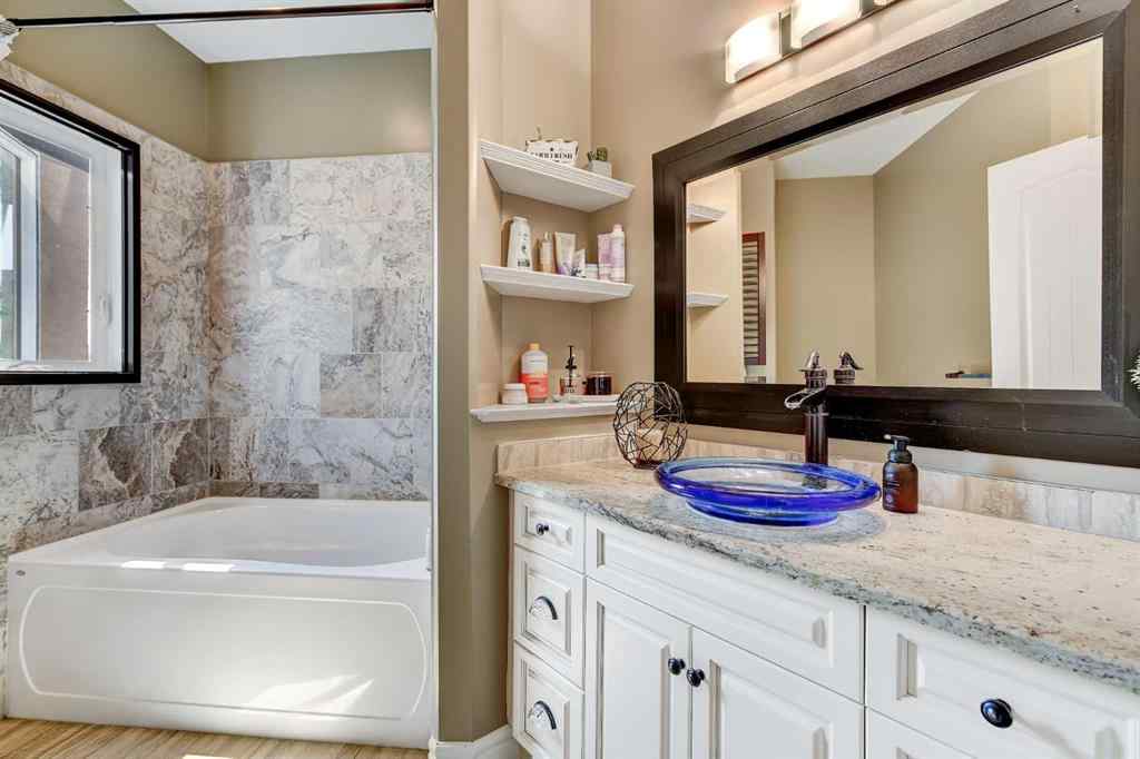 MLS® A2210550 - 7802 Park Lane  in Carriage Lane Estates Rural Grande Prairie No. 1, County of, Residential
