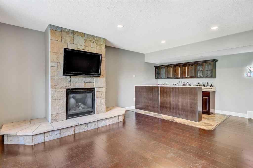 MLS® A2210550 - 7802 Park Lane  in Carriage Lane Estates Rural Grande Prairie No. 1, County of, Residential