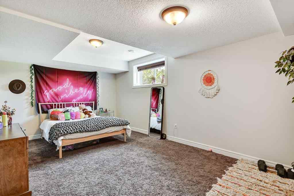 MLS® A2210550 - 7802 Park Lane  in Carriage Lane Estates Rural Grande Prairie No. 1, County of, Residential
