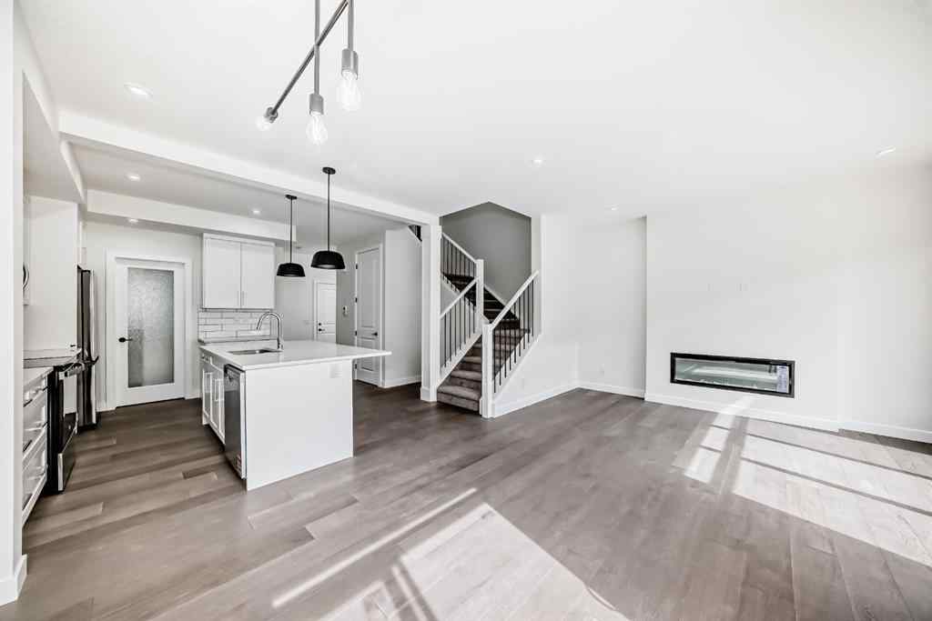 MLS® A2210558 - 132 Waterford Way   in Waterford Chestermere, Residential