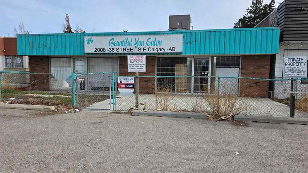 MLS® A2210579 - 2008 36 Street SE in Forest Lawn Calgary, Commercial