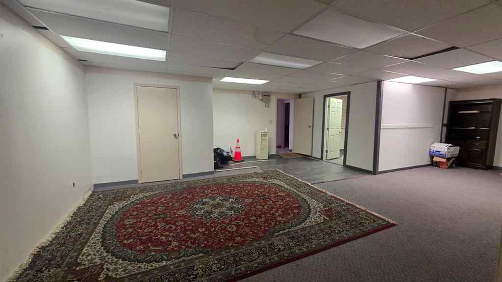MLS® A2210579 - 2008 36 Street SE in Forest Lawn Calgary, Commercial