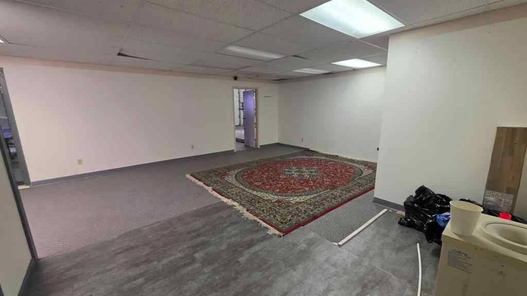 MLS® A2210579 - 2008 36 Street SE in Forest Lawn Calgary, Commercial