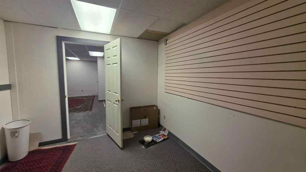 MLS® A2210579 - 2008 36 Street SE in Forest Lawn Calgary, Commercial