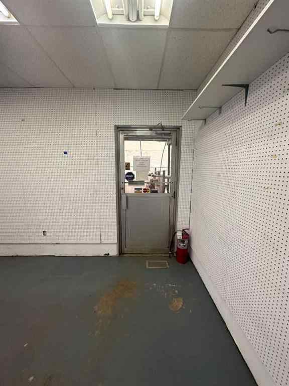 MLS® A2210597 - 24 Nipewon Road   in Lac La Biche Lac La Biche, Commercial