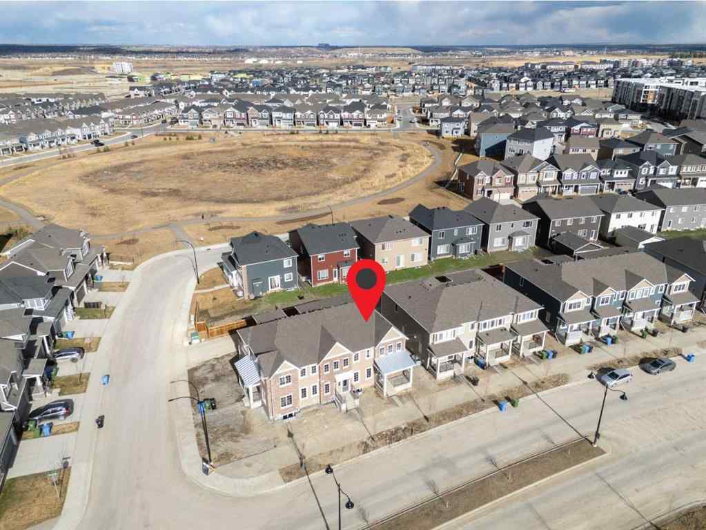 MLS® A2210622 - 225 Yorkville Boulevard SW in Yorkville Calgary, Residential