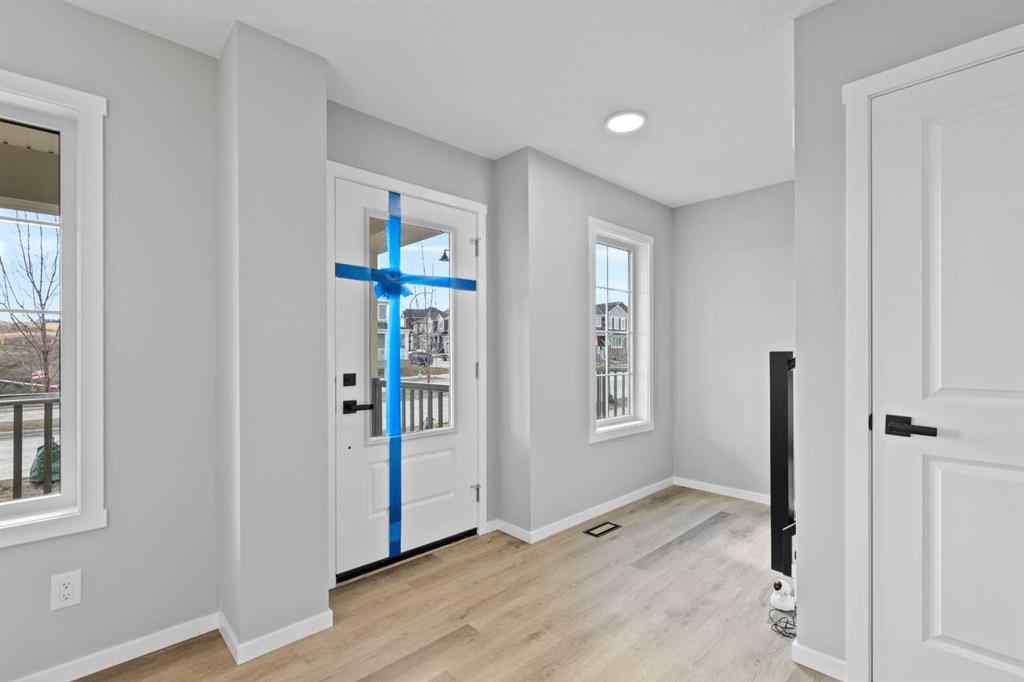 MLS® A2210622 - 225 Yorkville Boulevard SW in Yorkville Calgary, Residential