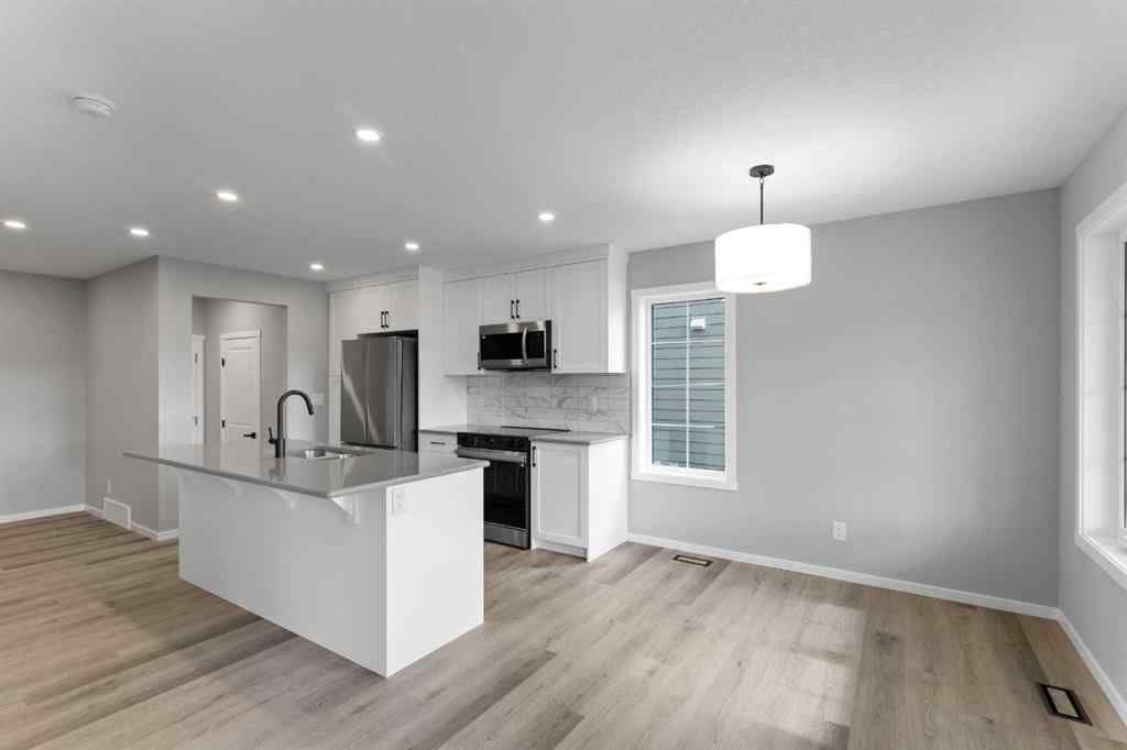 MLS® A2210622 - 225 Yorkville Boulevard SW in Yorkville Calgary, Residential