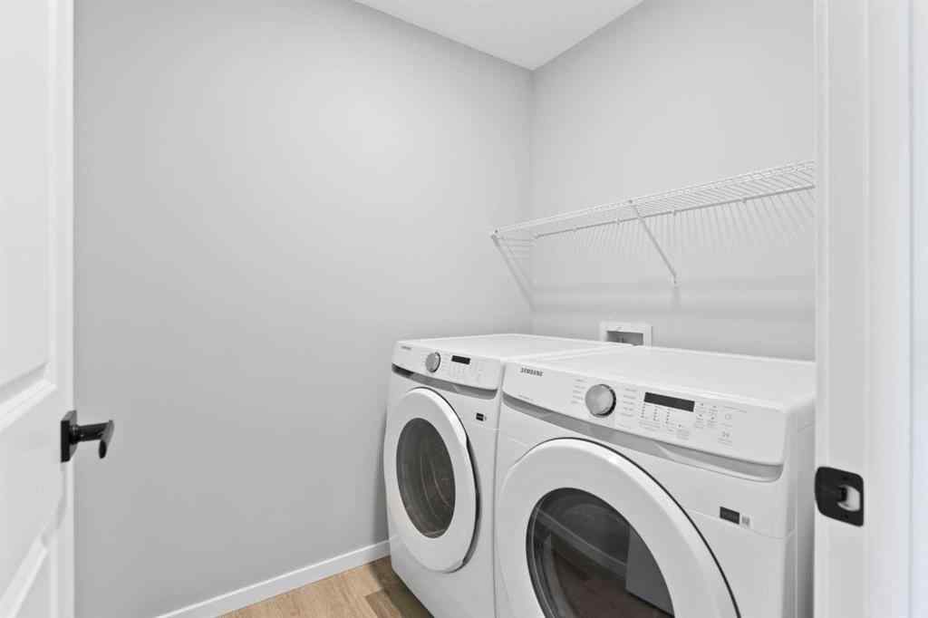 MLS® A2210622 - 225 Yorkville Boulevard SW in Yorkville Calgary, Residential