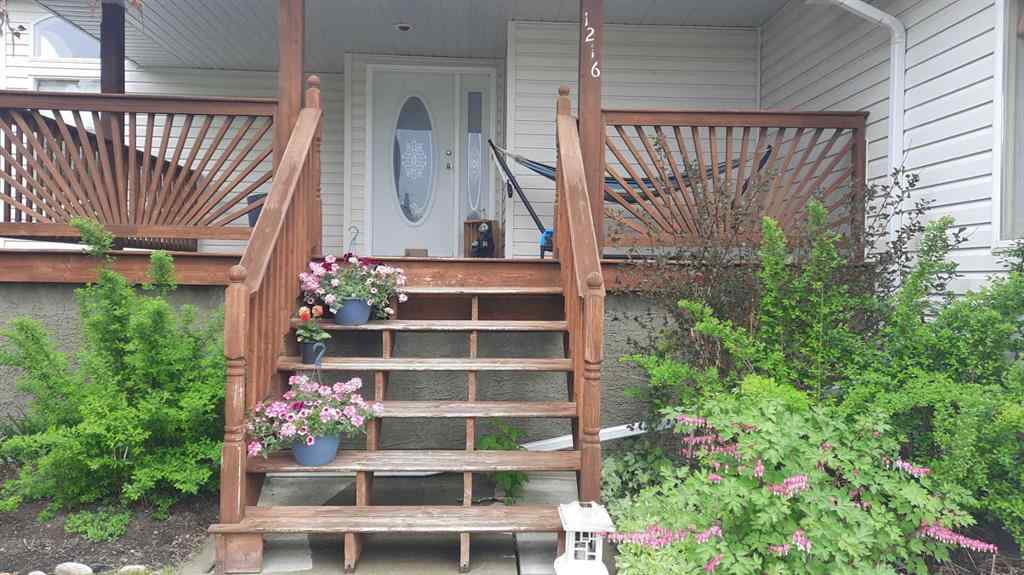 MLS® A2210638 - 1216 1 Avenue NW in Midland Drumheller, Residential