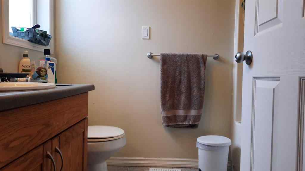 MLS® A2210638 - 1216 1 Avenue NW in Midland Drumheller, Residential