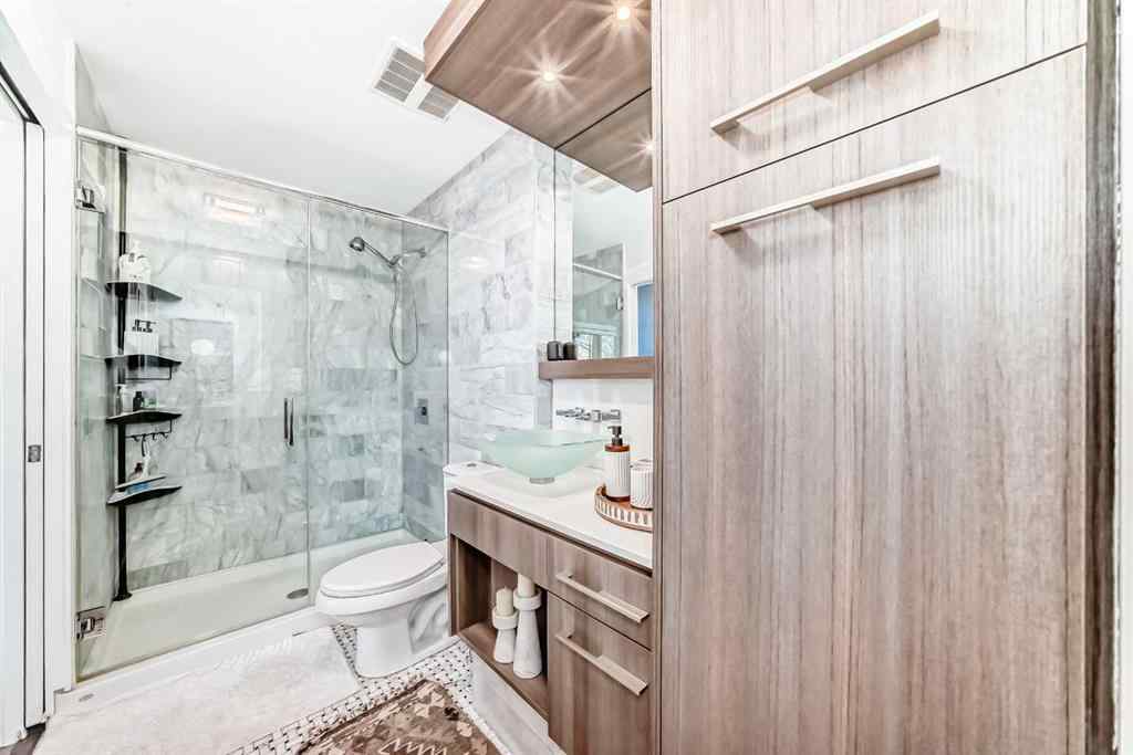 MLS® A2210722 - Unit #109 119 19 Street NW in West Hillhurst Calgary, Residential