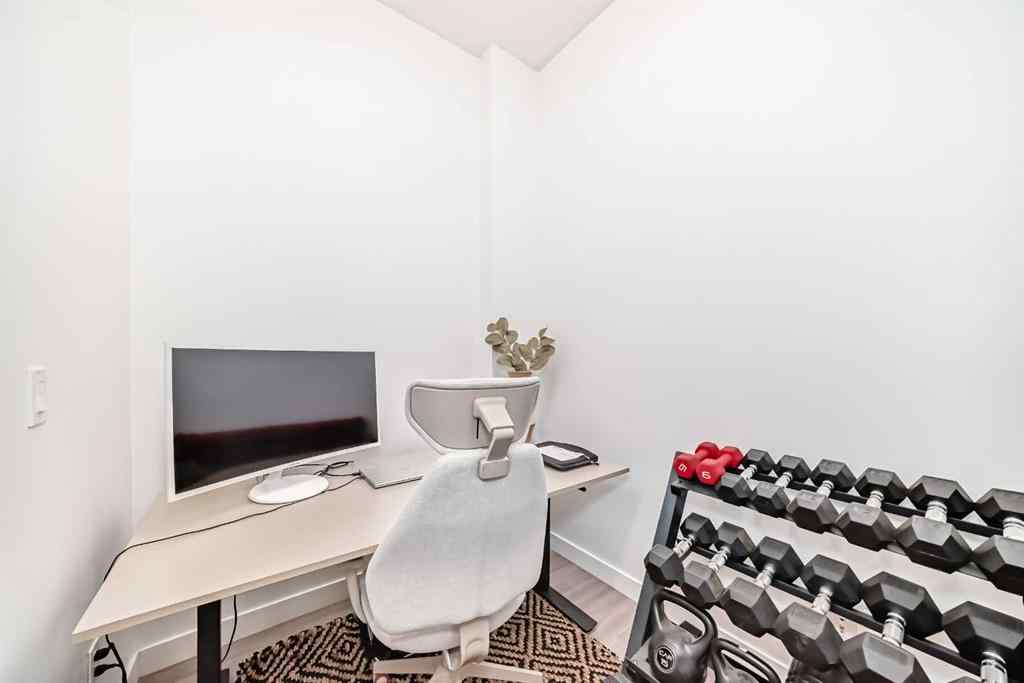 MLS® A2210722 - Unit #109 119 19 Street NW in West Hillhurst Calgary, Residential