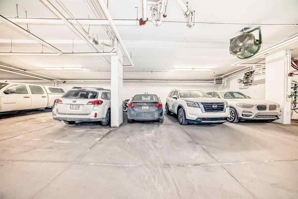 MLS® A2210722 - Unit #109 119 19 Street NW in West Hillhurst Calgary, Residential