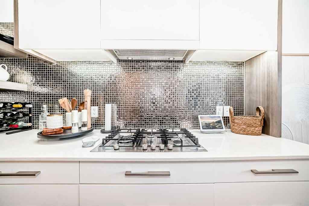 MLS® A2210722 - Unit #109 119 19 Street NW in West Hillhurst Calgary, Residential