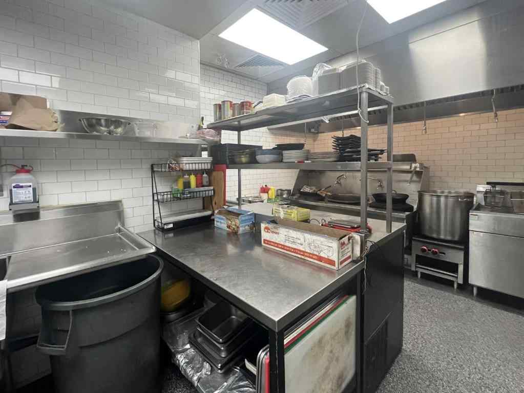 MLS® A2210778 -     in  Calgary, Commercial