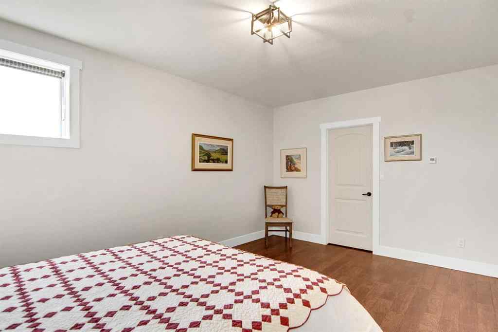 MLS® A2210784 - 533 Birch Close   in NONE Birchcliff, Residential