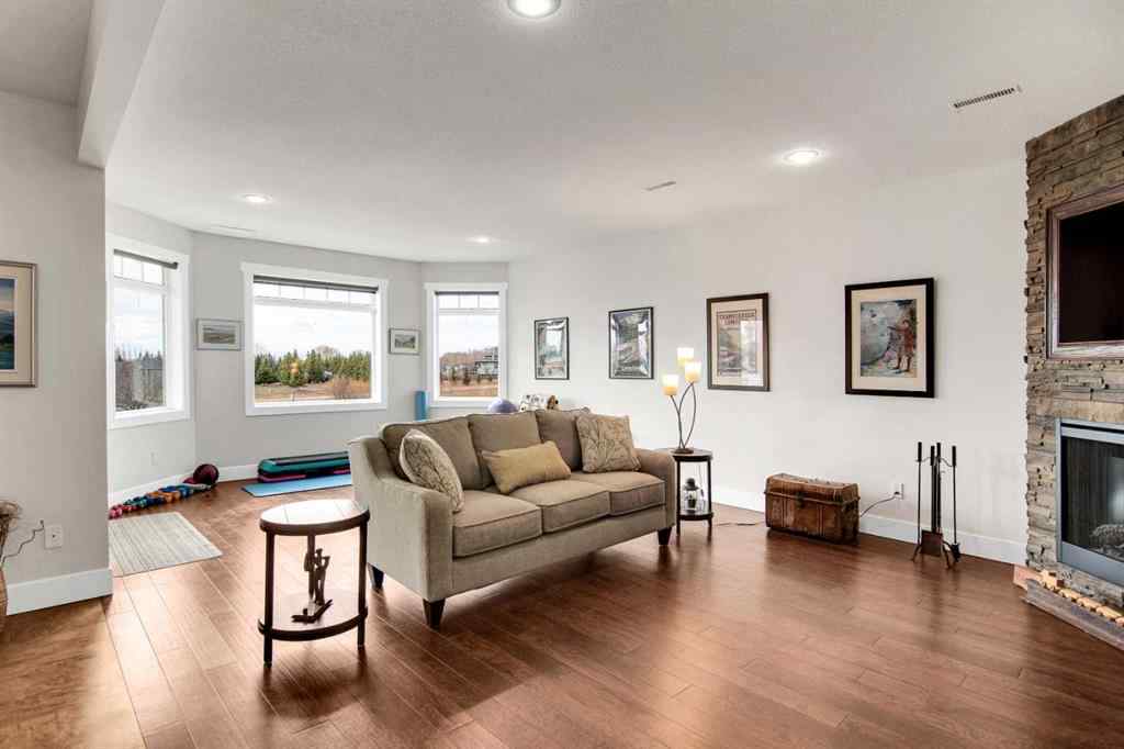 MLS® A2210784 - 533 Birch Close   in NONE Birchcliff, Residential