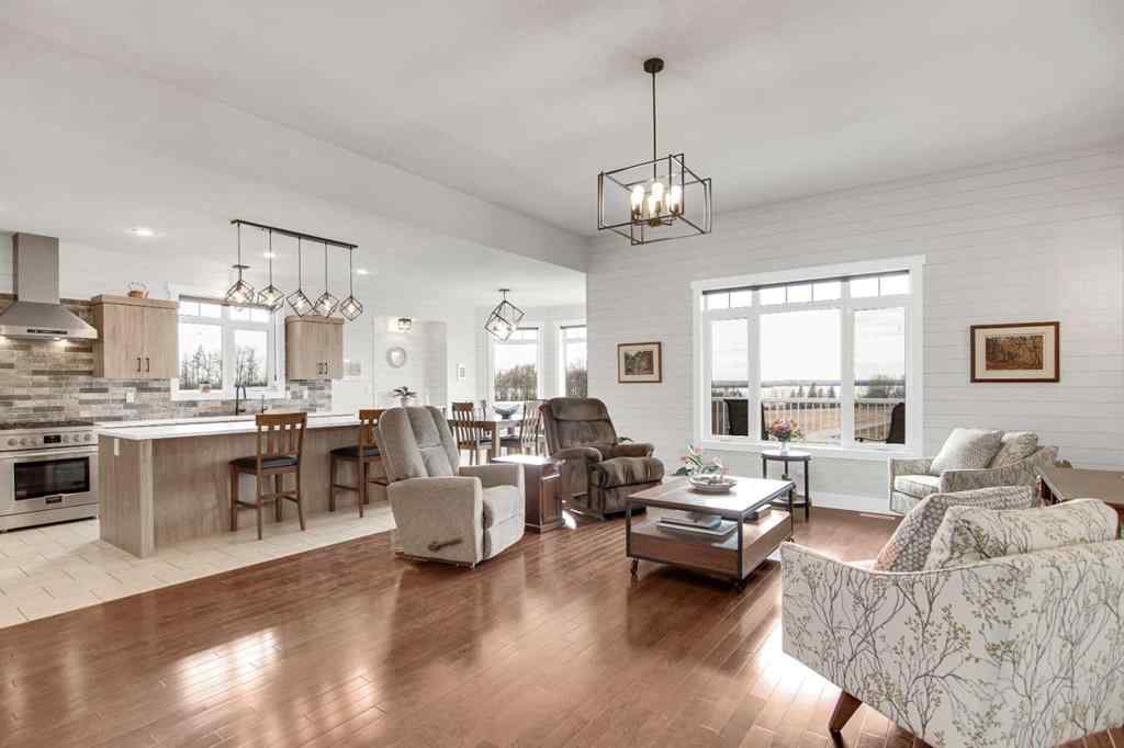 MLS® A2210784 - 533 Birch Close   in NONE Birchcliff, Residential