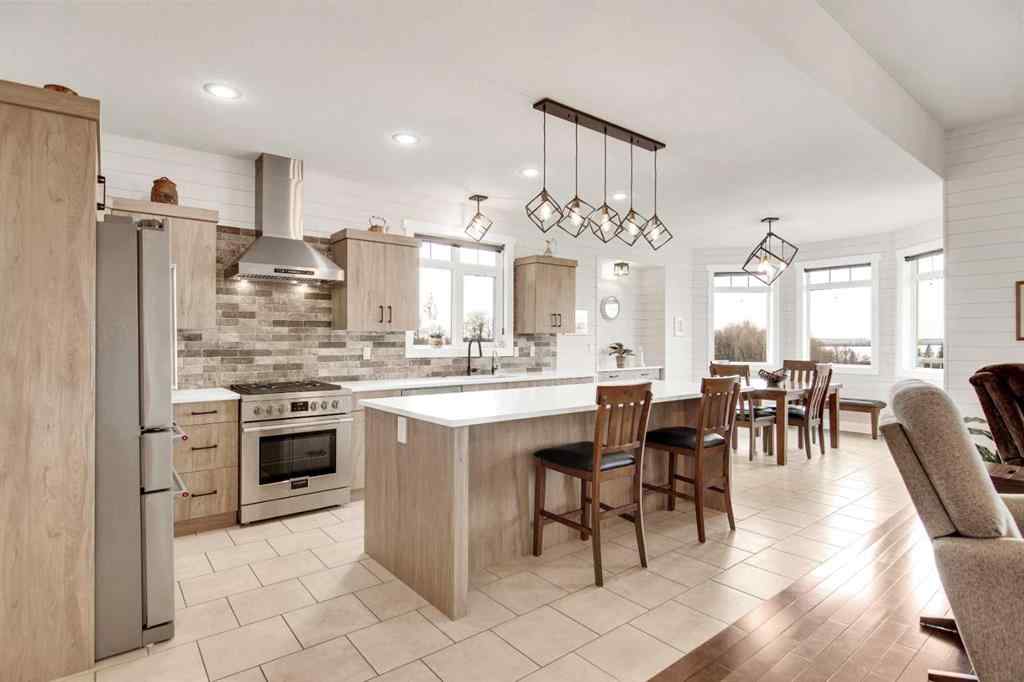 MLS® A2210784 - 533 Birch Close   in NONE Birchcliff, Residential