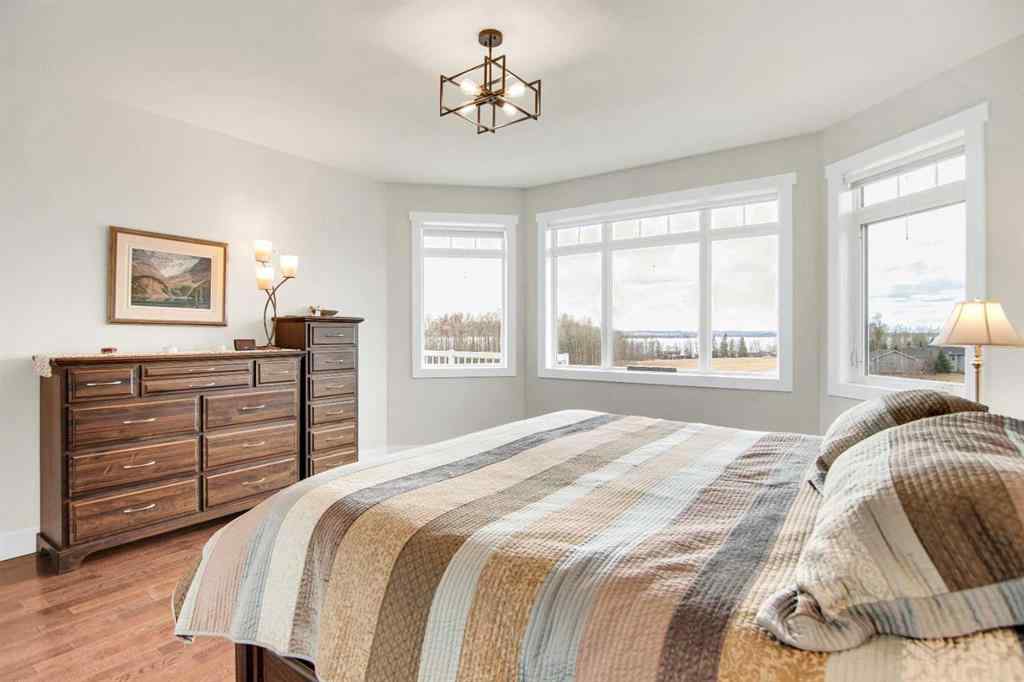 MLS® A2210784 - 533 Birch Close   in NONE Birchcliff, Residential