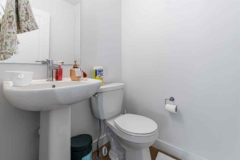 MLS® A2210849 - 8554 19th Avenue SE in Belvedere Calgary, Residential