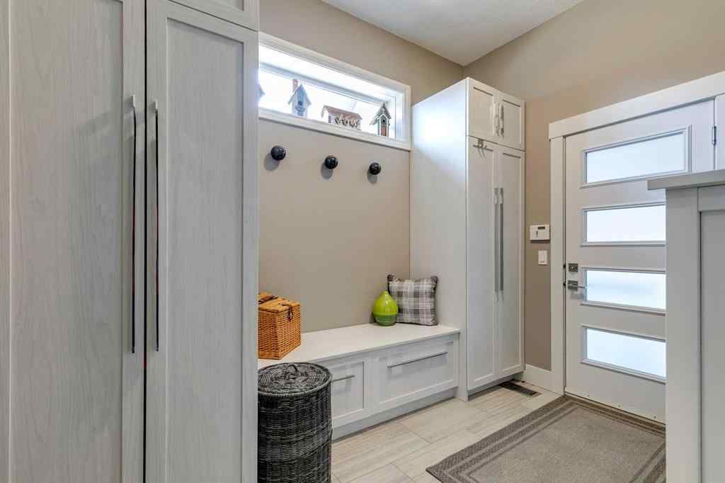MLS® A2210853 - 201 Heritage Isle  in NONE Heritage Pointe, Residential