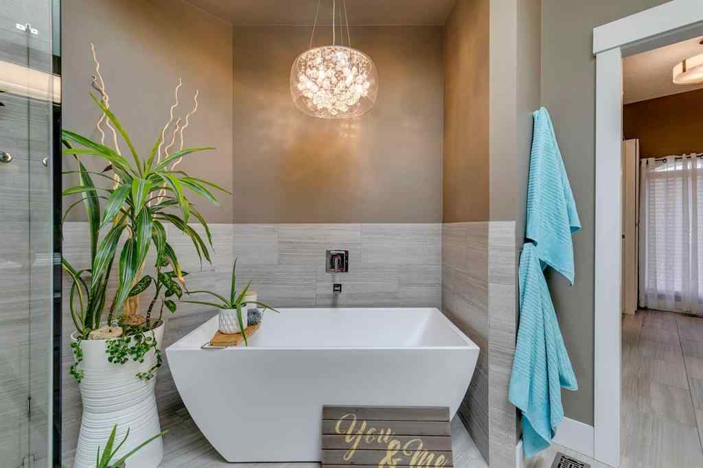 MLS® A2210853 - 201 Heritage Isle  in NONE Heritage Pointe, Residential