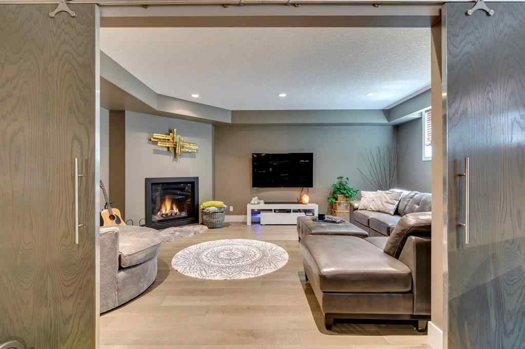 MLS® A2210853 - 201 Heritage Isle  in NONE Heritage Pointe, Residential