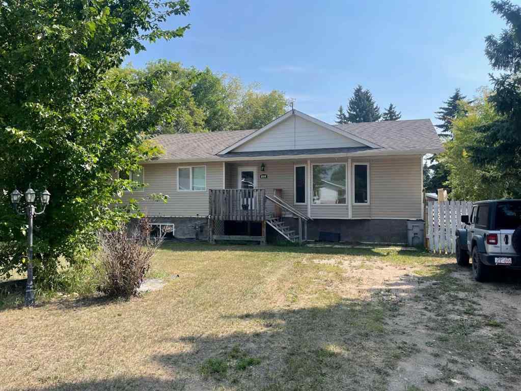 MLS® A2210992 - 402 Queen Street  in Chauvin Chauvin, Residential