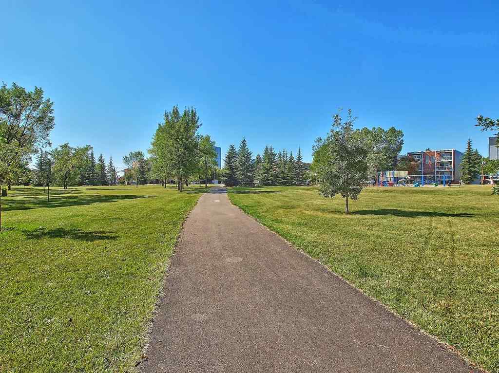 MLS® A2211111 - Unit #6 828 8 Avenue NE in Renfrew Calgary, Residential