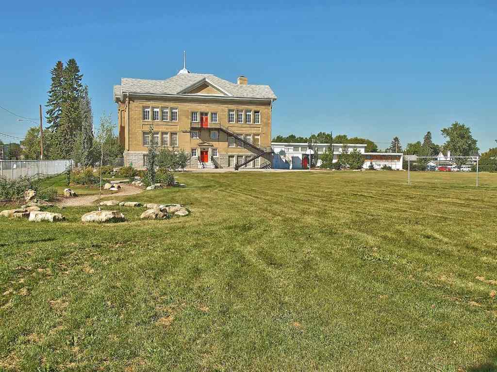 MLS® A2211111 - Unit #6 828 8 Avenue NE in Renfrew Calgary, Residential