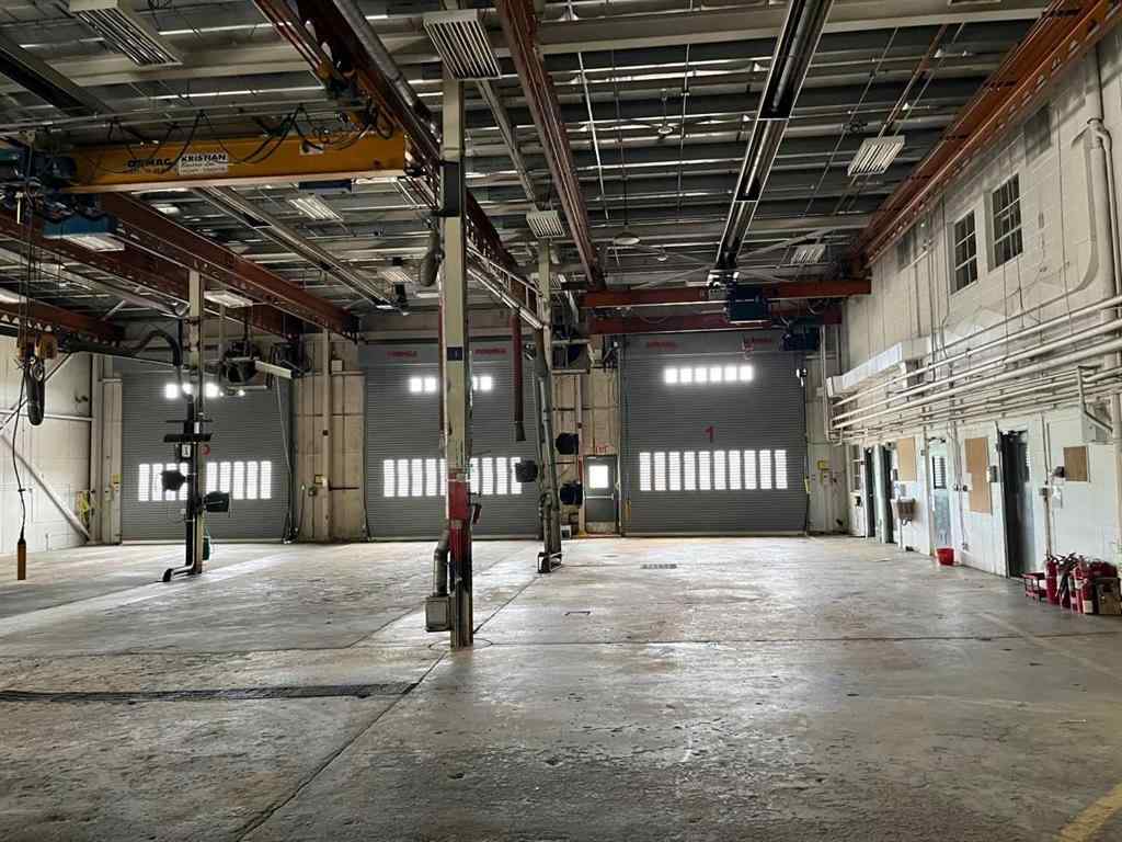 MLS® A2211122 - 8610 87 Avenue  in Industrial Area Peace River, Commercial