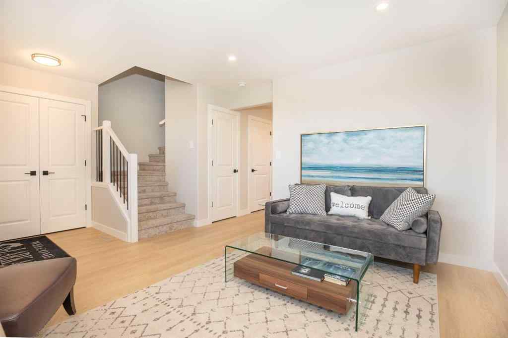 MLS® A2211156 - 234 Halifax Close  in Oxford Landing Penhold, Residential