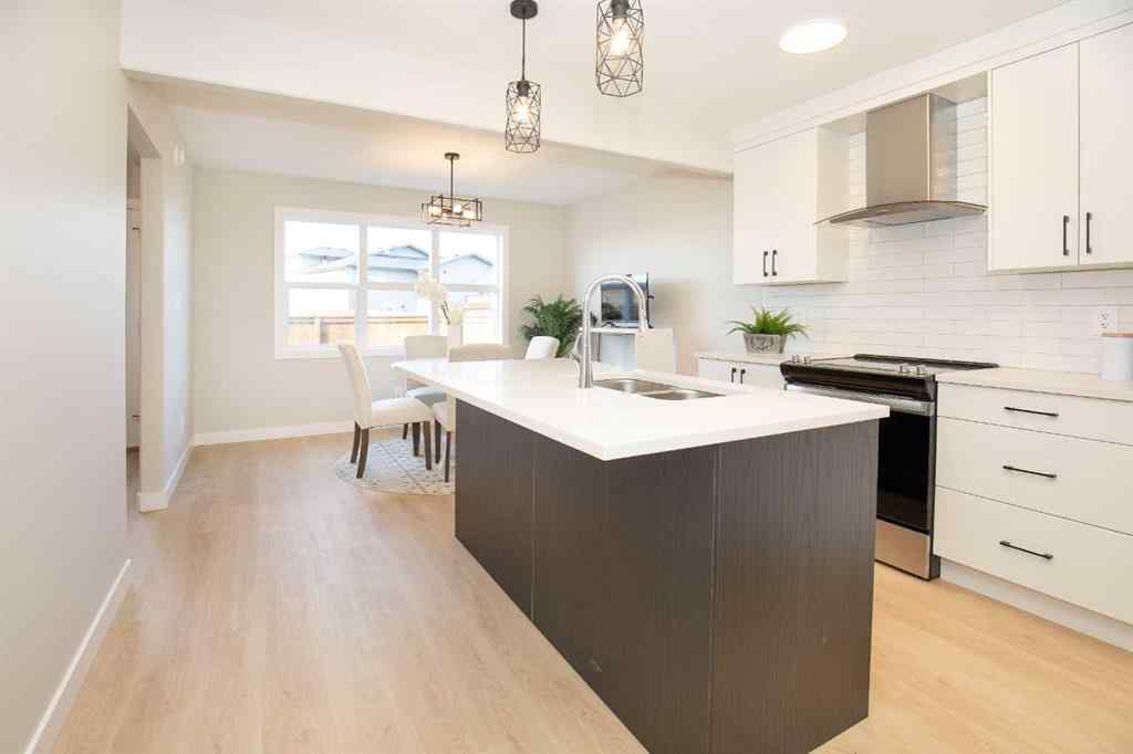 MLS® A2211156 - 234 Halifax Close  in Oxford Landing Penhold, Residential