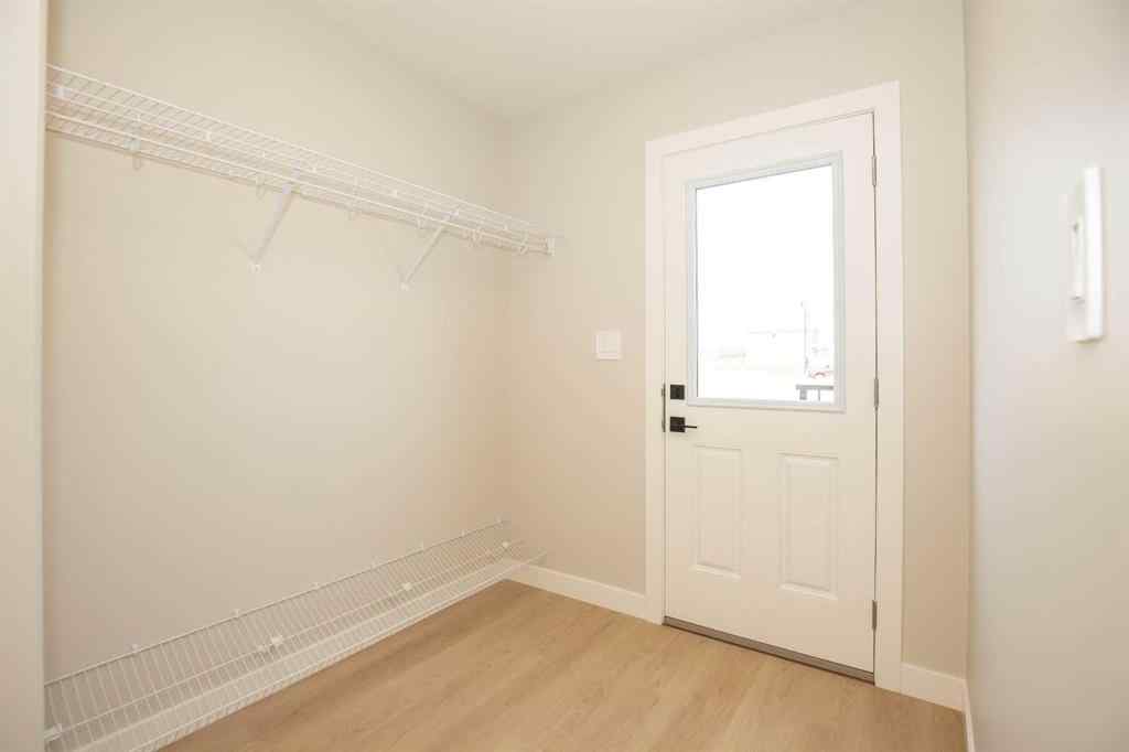 MLS® A2211156 - 234 Halifax Close  in Oxford Landing Penhold, Residential