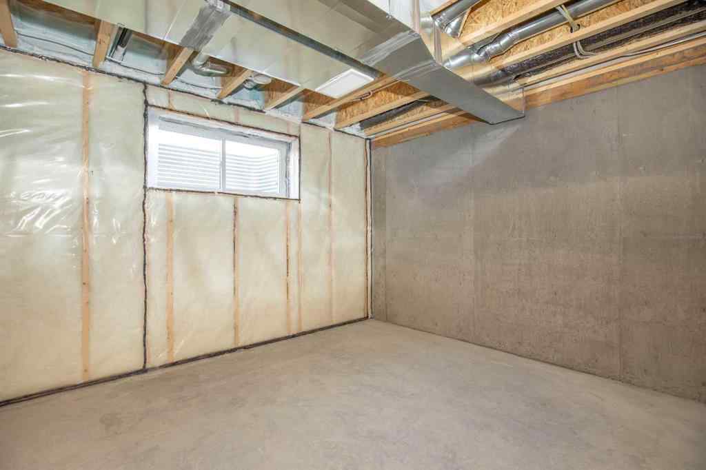 MLS® A2211156 - 234 Halifax Close  in Oxford Landing Penhold, Residential