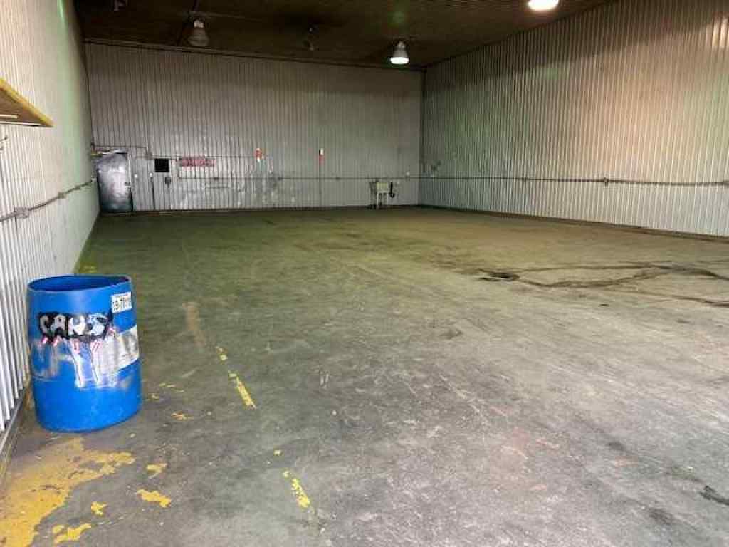 MLS® A2211160 - 150027  Twp Rd 192  # 6 Rural Newell County   in NONE Rural Newell, County of, Commercial