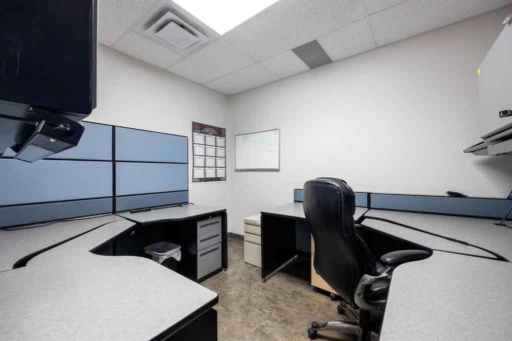 MLS® A2211191 - Unit #4 340 Taiga Nova   in Taiga Nova Eco-Industrial Park Fort McMurray, Commercial