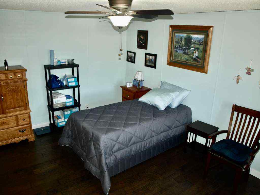 MLS® A2211244 - 4901 Dorchester Avenue  in Davenport Red Deer, Mobile