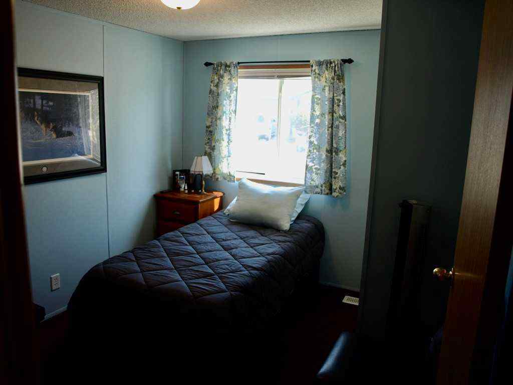 MLS® A2211244 - 4901 Dorchester Avenue  in Davenport Red Deer, Mobile