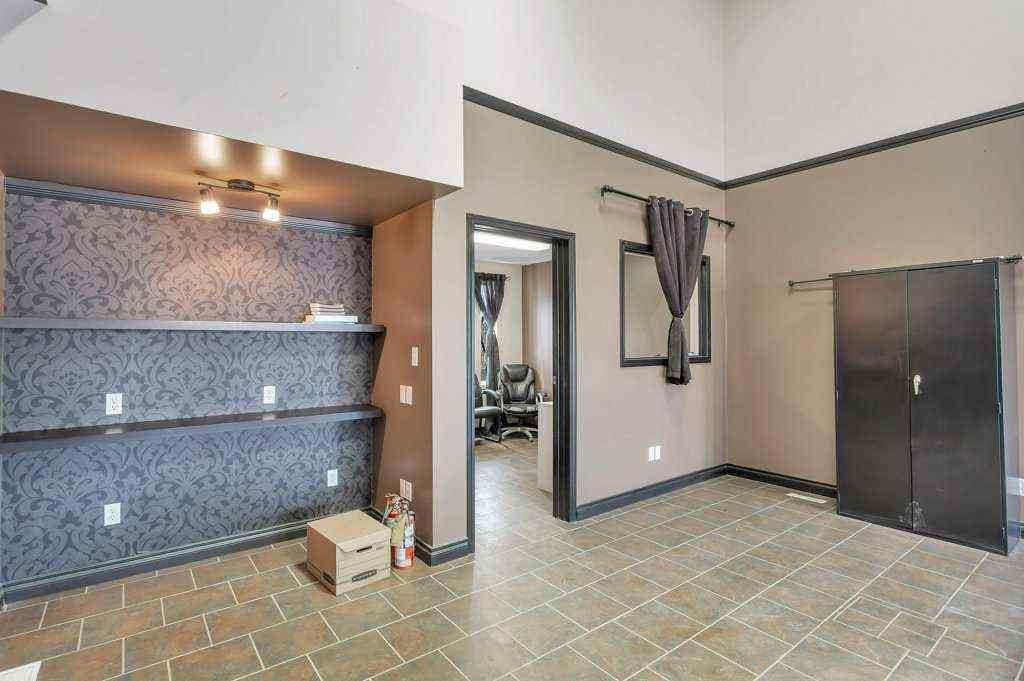 MLS® A2211262 - 4907 50 Avenue   in NONE Eckville, Commercial